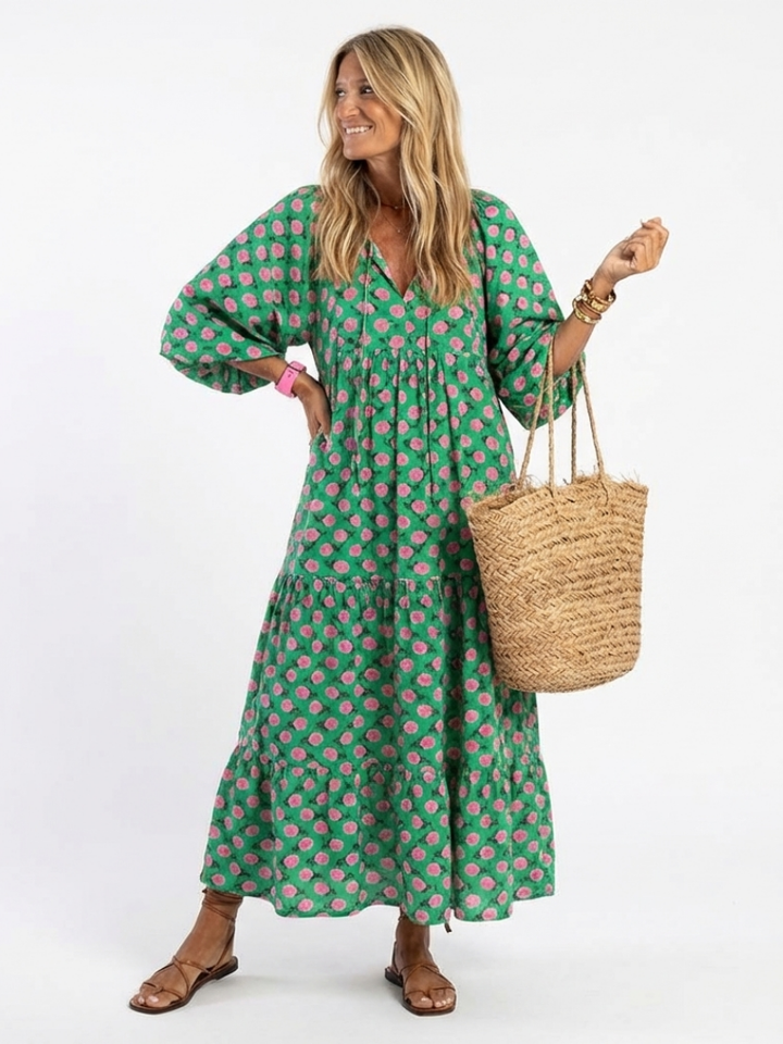 Fiora | Vestido midi a capas con escote en V y estampado floral