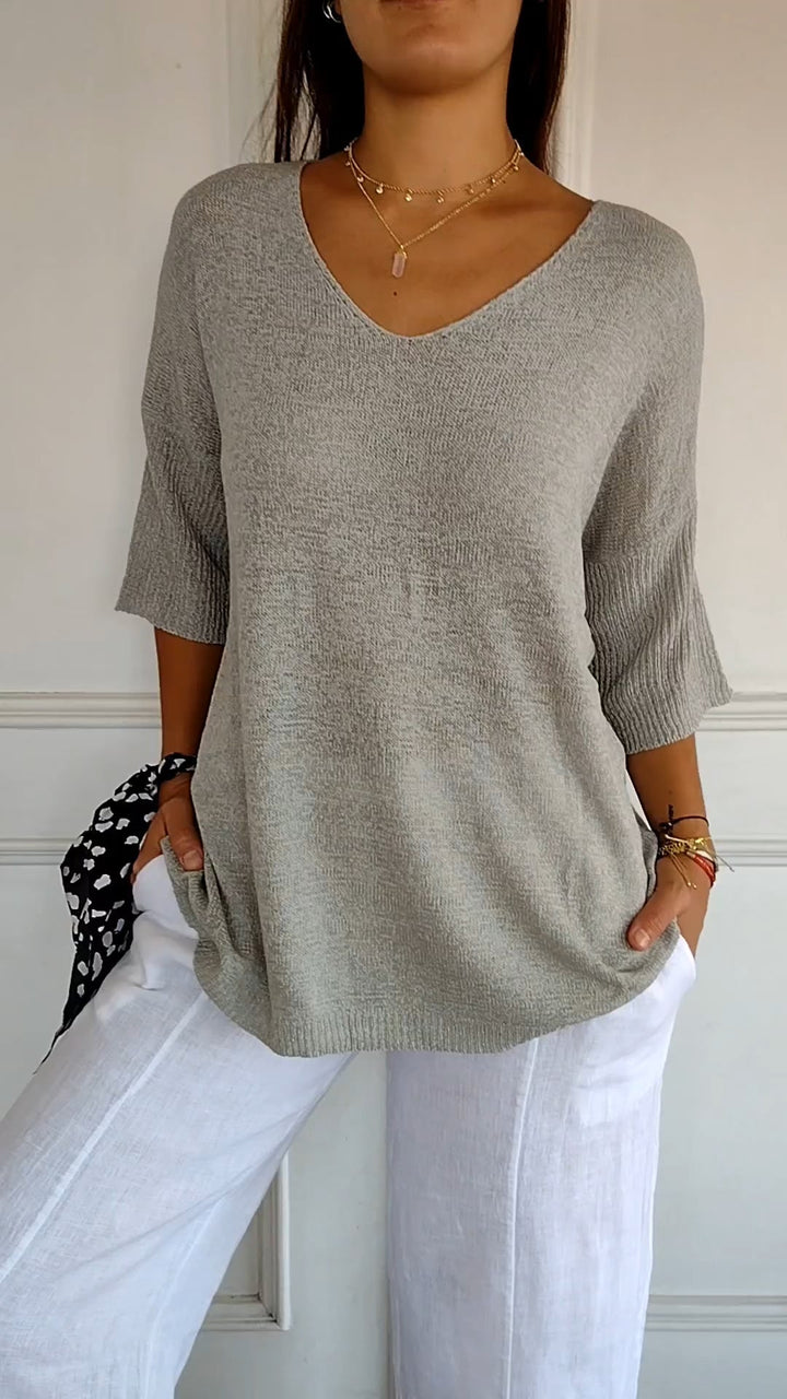 Rosal – Solid Knit Sweater with V-Neck
