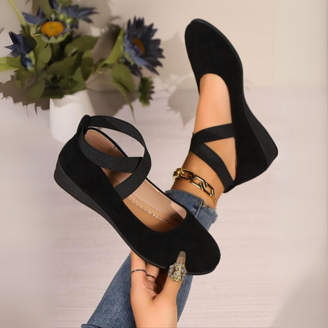 Calerinne | Sapatilhas Anabela Fechadas