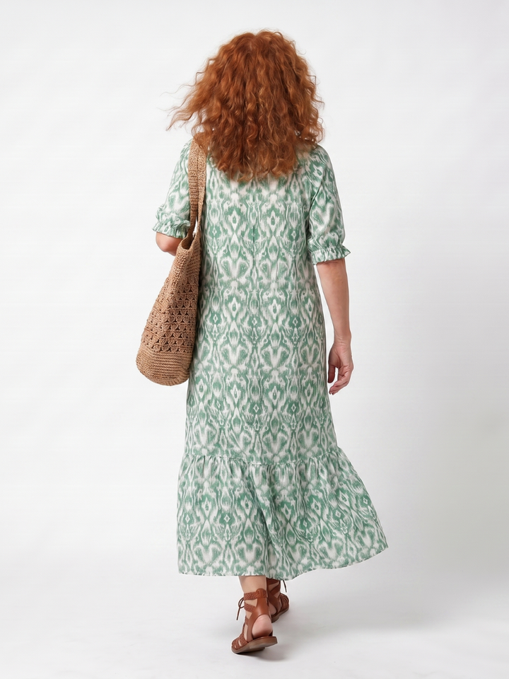 Ilara | Vestido Midi com Decote V e Tassel Estampado