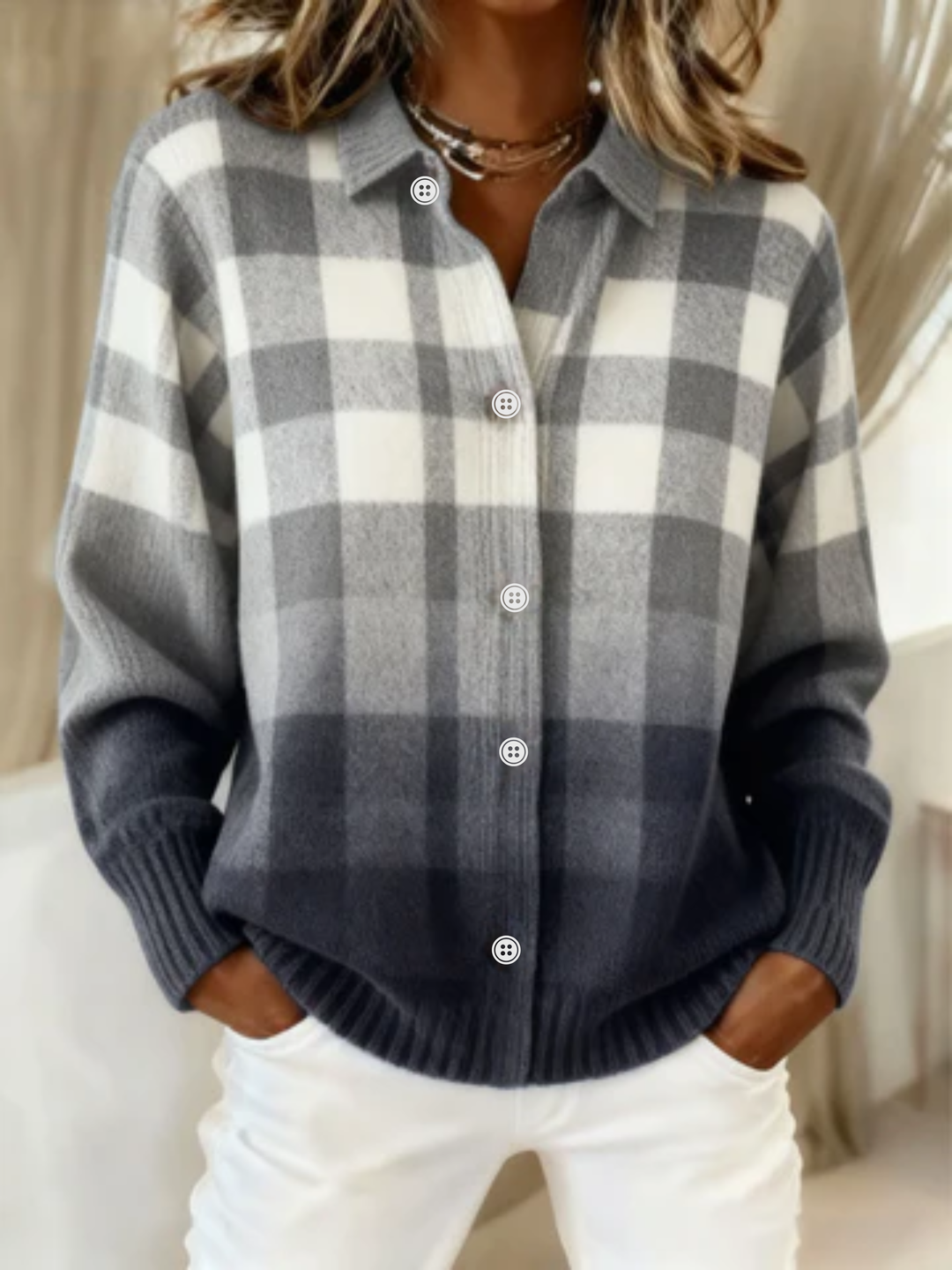 Mara – Checked Hoodie Blouse