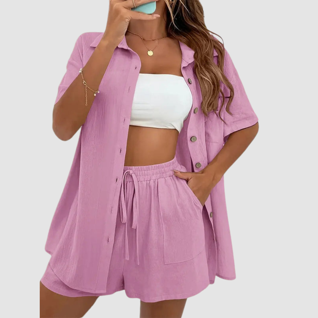 Conjunto Frances Elegante de Verano de Dos Piezas | Top de Manga Corta con Botones y Shorts con Cordón