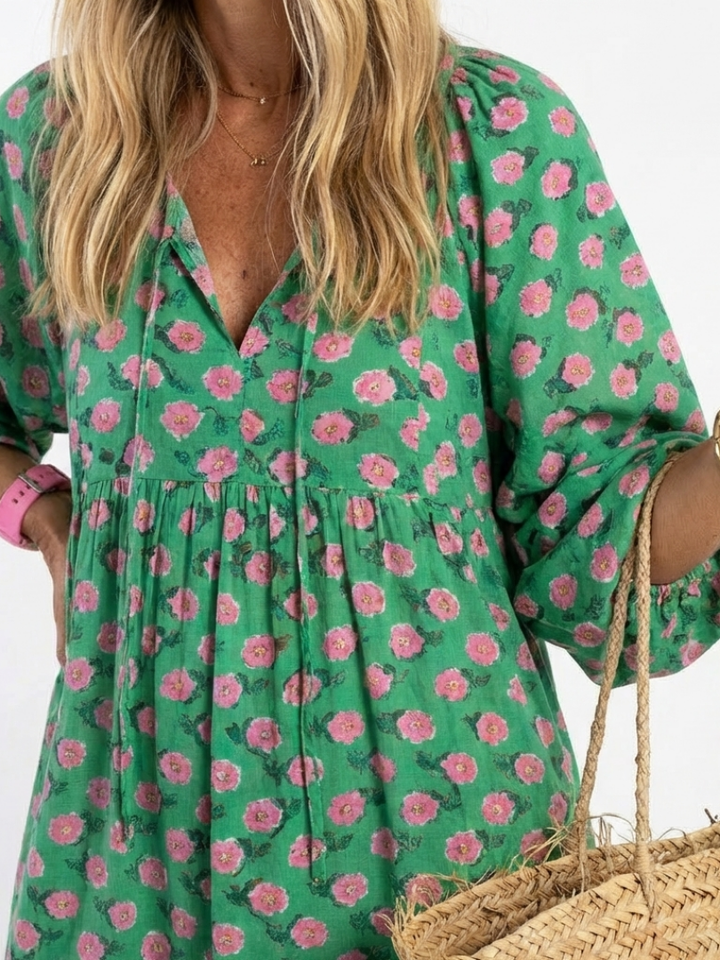 Fiora | Vestido midi a capas con escote en V y estampado floral