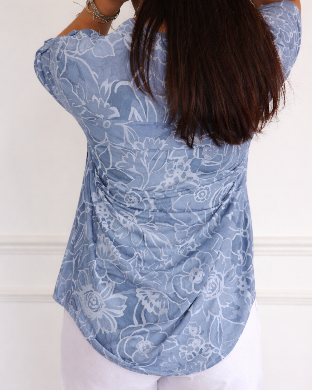 Willow | Blusa Elegante com Bolso
