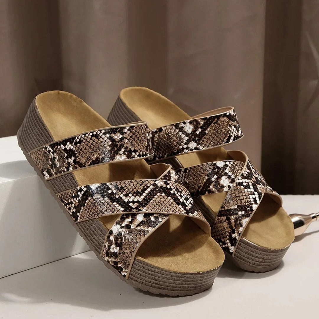 Abigail – Sandalias ortopédicas con tiras