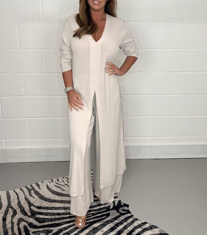 Conjunto cómodo Cherly de dos piezas | Blusa fluida y pantalones de pierna ancha