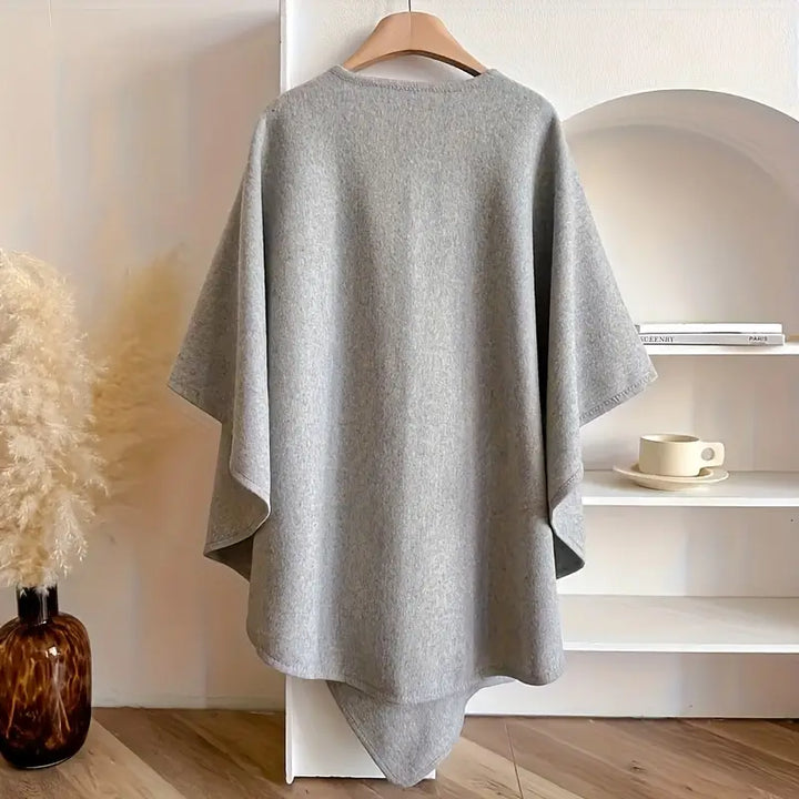 Auren Élise – Luxe Draped Fleece Shawl