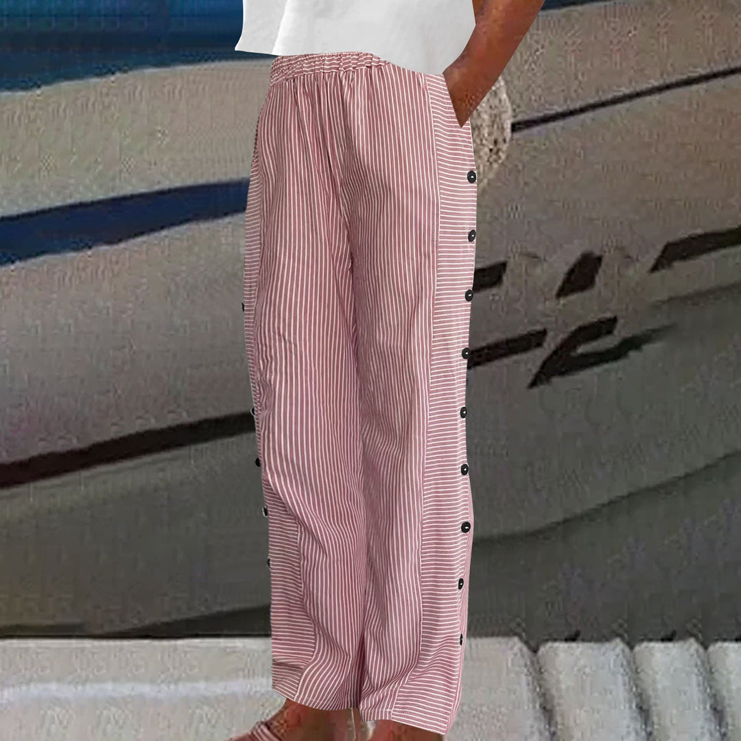Clara – PANTALONES A RAYAS CON DETALLES DE BOTONES