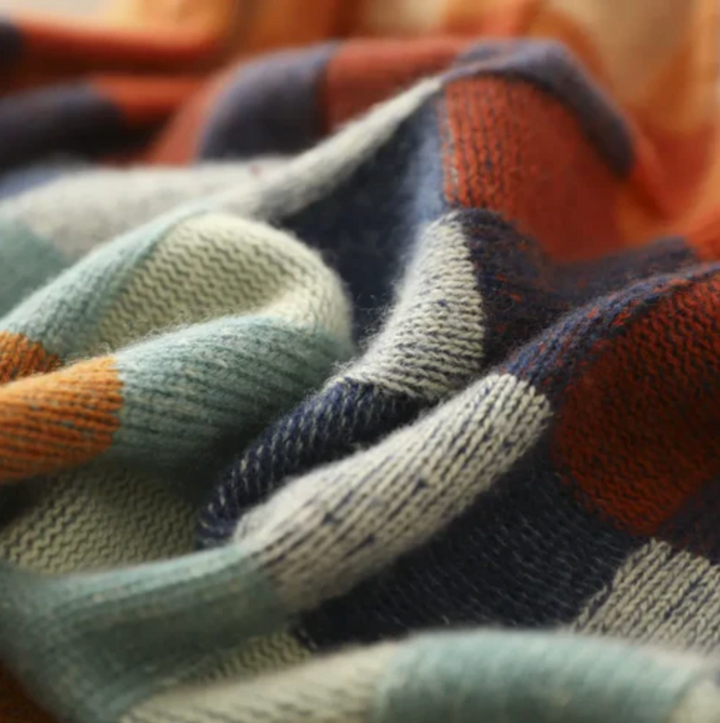 Isabelle – Soft Sweater with a Special Design
