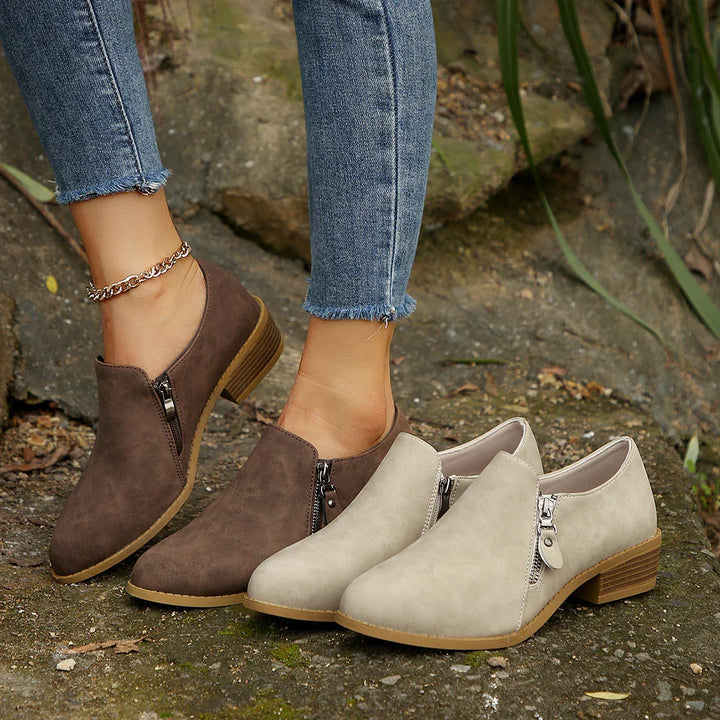 Maia | Bota de Tornozelo SleekShield com Zíper