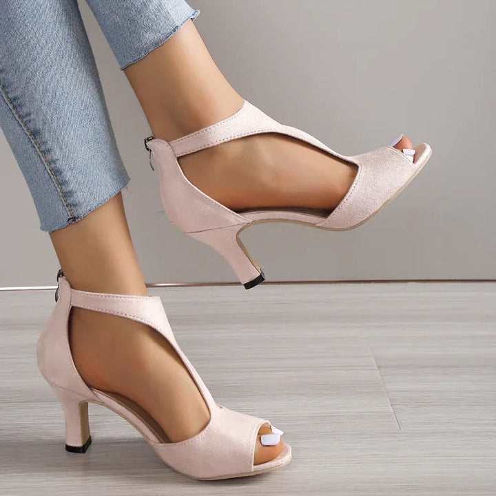 ALANA – Tacones elegantes con lados abiertos