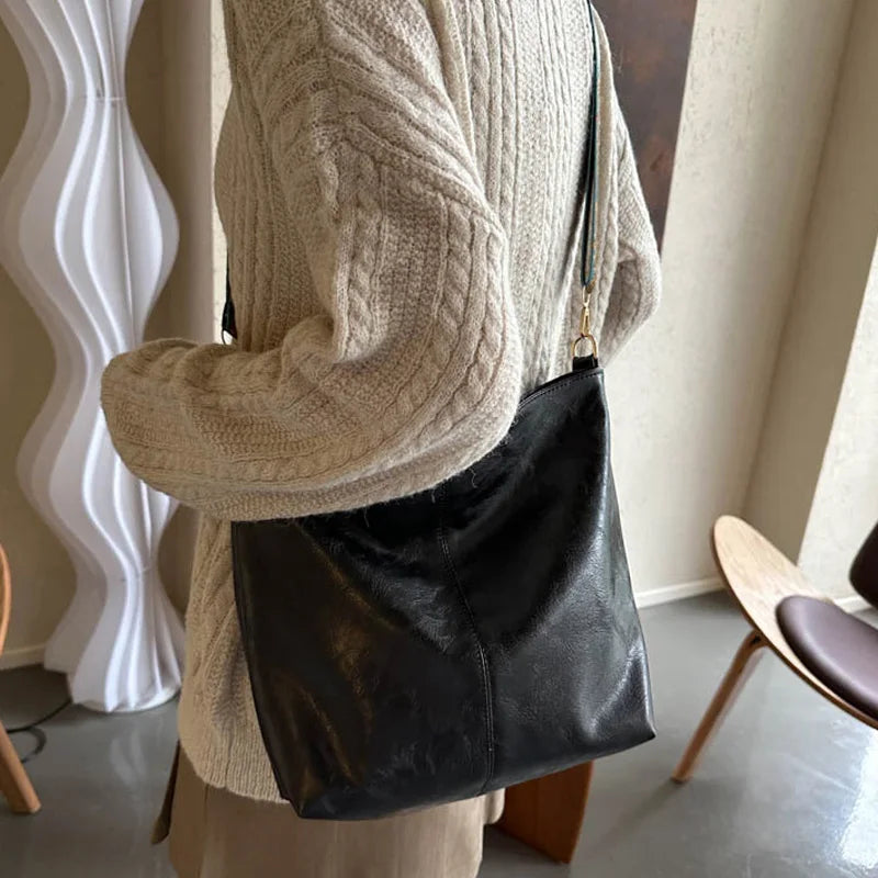 Chelsey - Vintage shoulder bag
