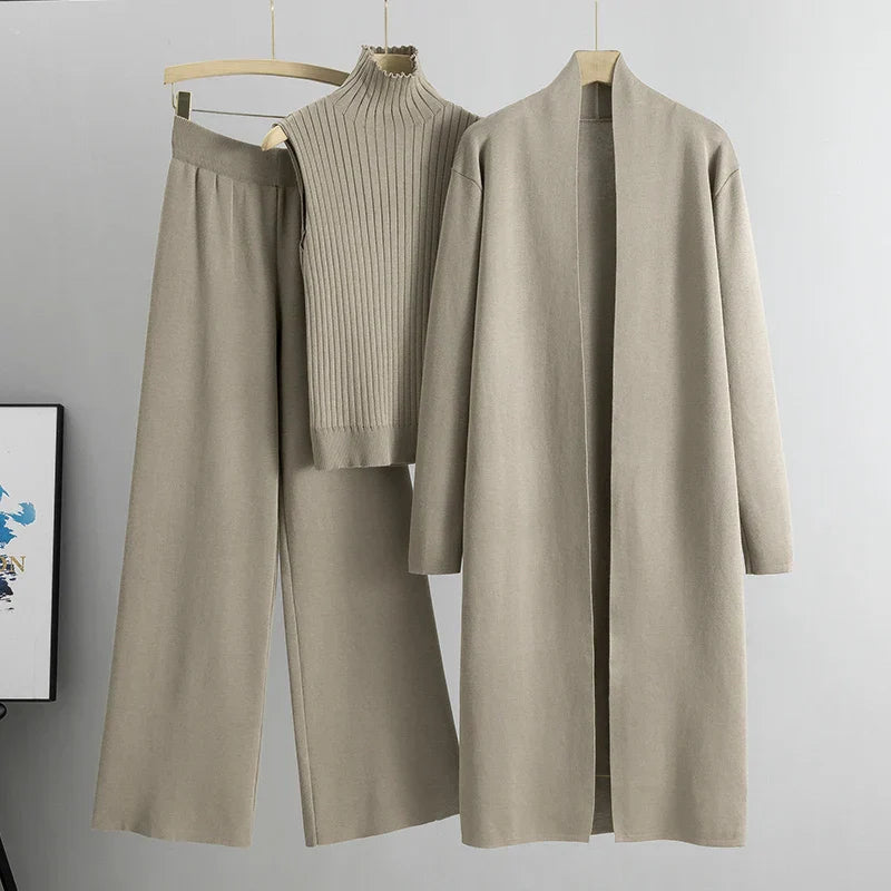 Conjunto cómodo de tres piezas Jillie | Estilo sin esfuerzo