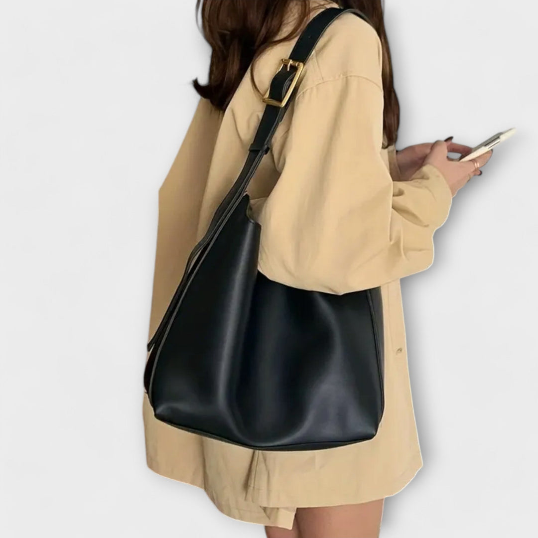 Olivia – Elegant Shoulder Bag
