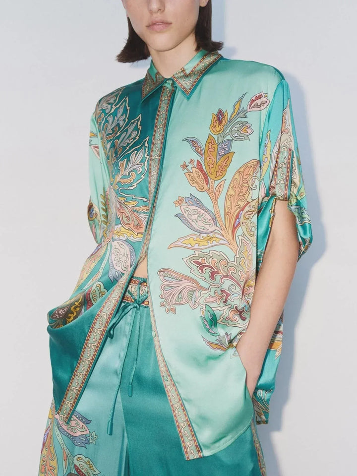 Conjunto Elegante Eliza de Dos Piezas | Camisa con Estampado de Cachemira y Pantalones de Pierna Ancha