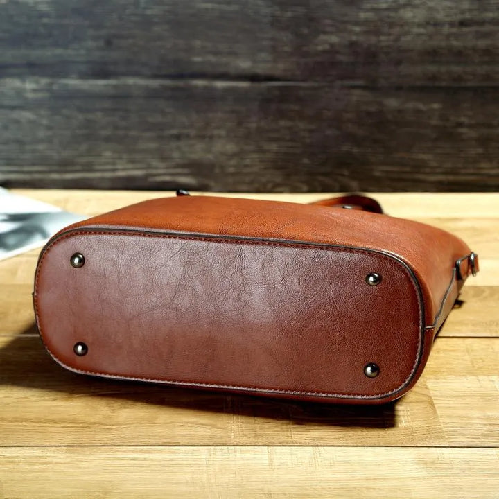 Nicole - Vintage shoulder handbag
