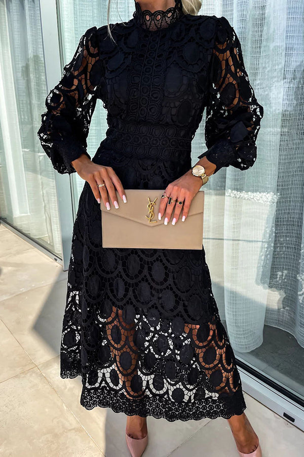 Charlize - Romantic lace dress