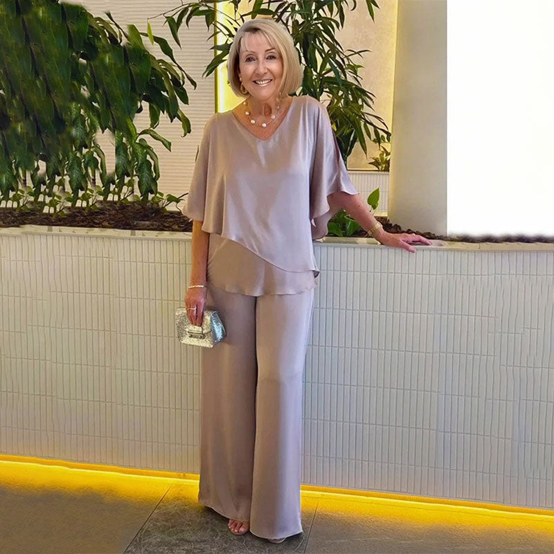Sarina Elegant Two-Piece Set | V-Neck Top and Relaxed Trousers